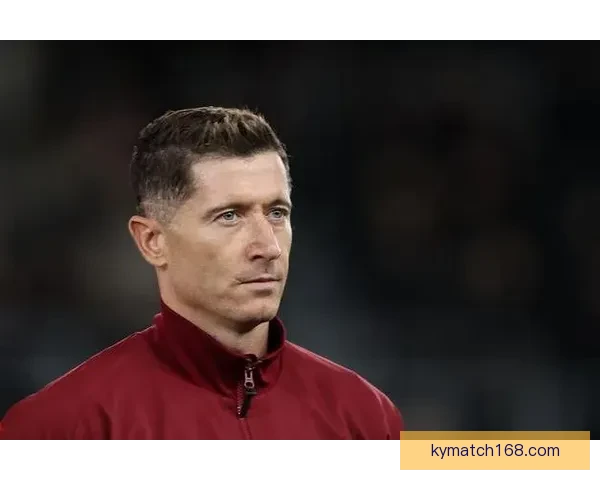 莱万仅用109场便突破100粒联赛进球 成弗里克治下进攻核心